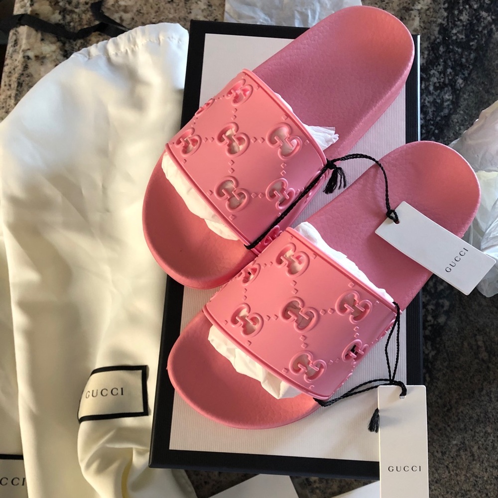 Women’s rubber GG slide sandals